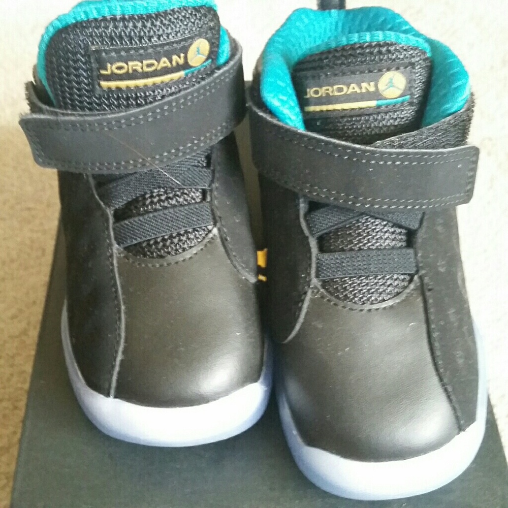 BNIB Jordan Shoes for toddlers